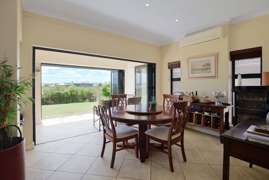 4 Bedroom Property for Sale in Atlantic Beach Golf Estate Western Cape